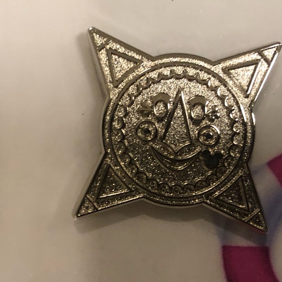 Disney Pin Set of 3 Trading Pins - Picture 3 of 5